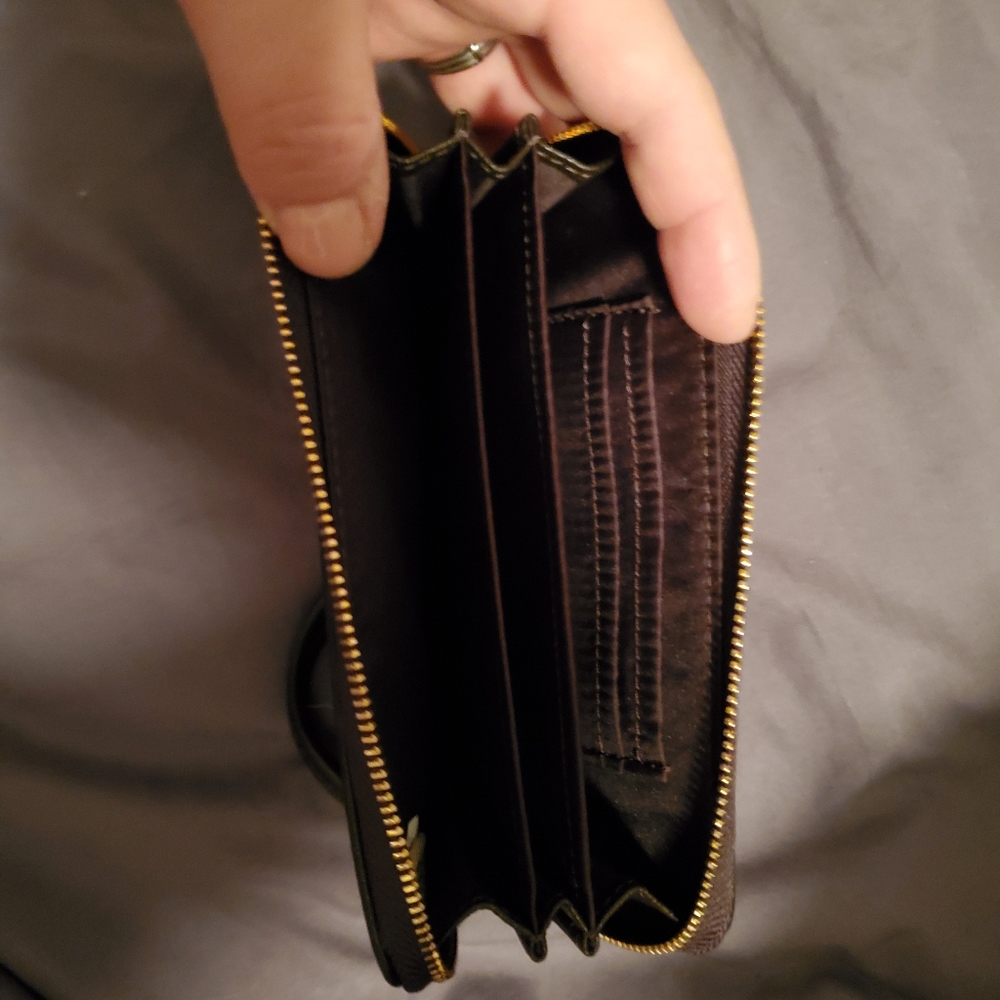Coach Wallet - Picture 3 of 3